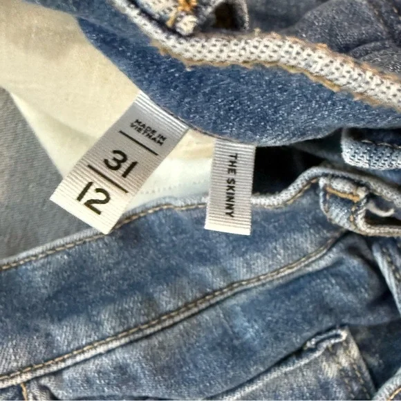 Loft Distressed Women's Jeans - Picture 7 of 9